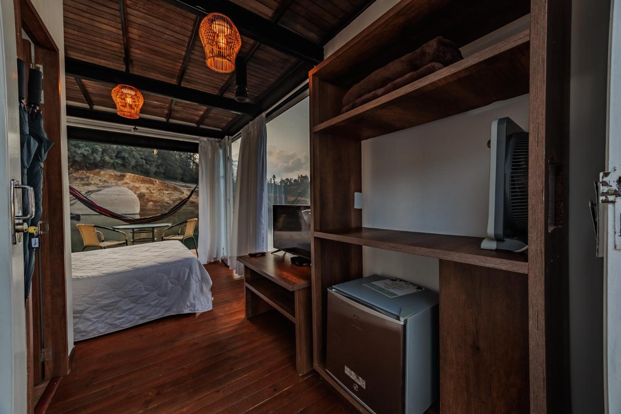Hotel Pietrasanta กัวตาเป ภายนอก รูปภาพ